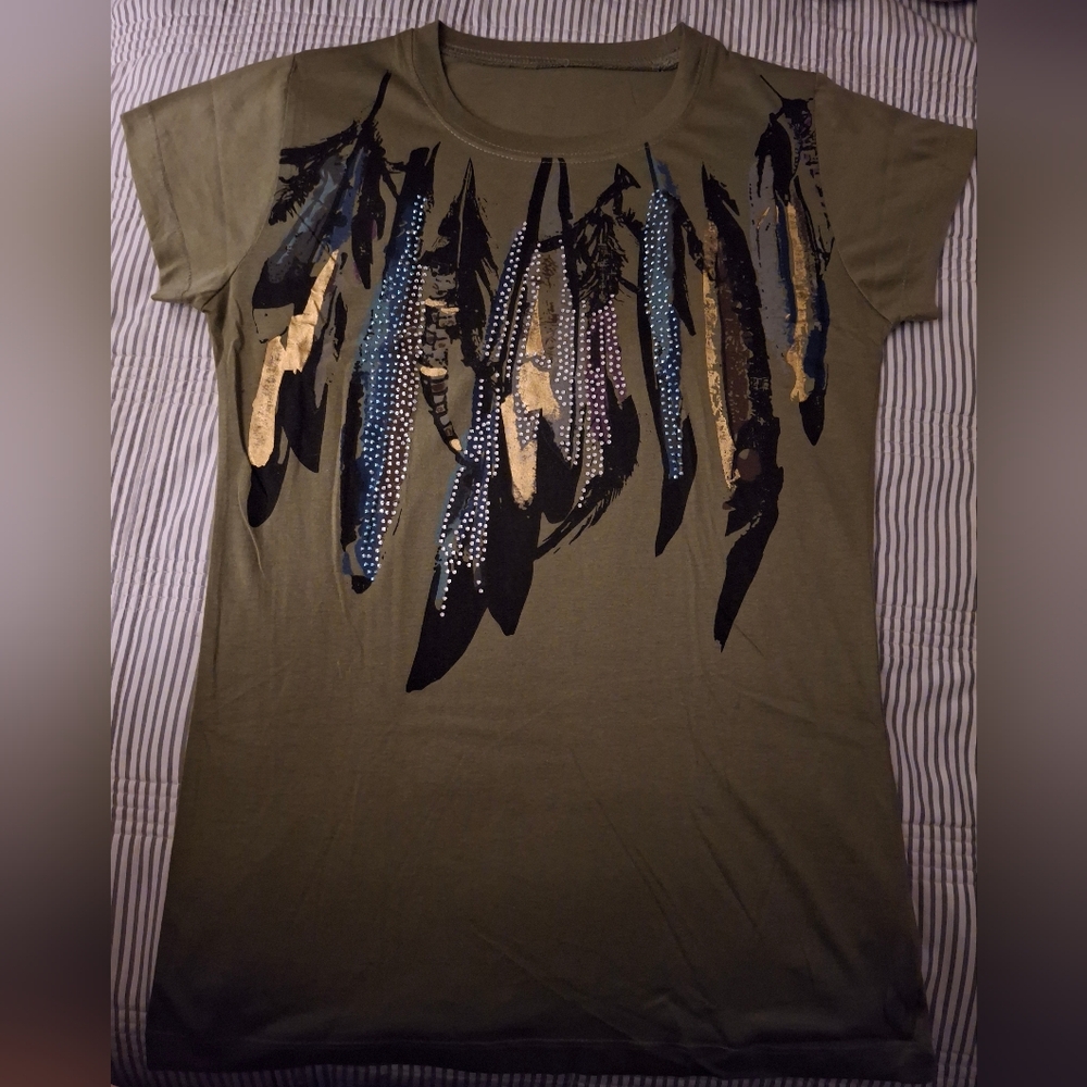 Olive Feather Print Women's Top